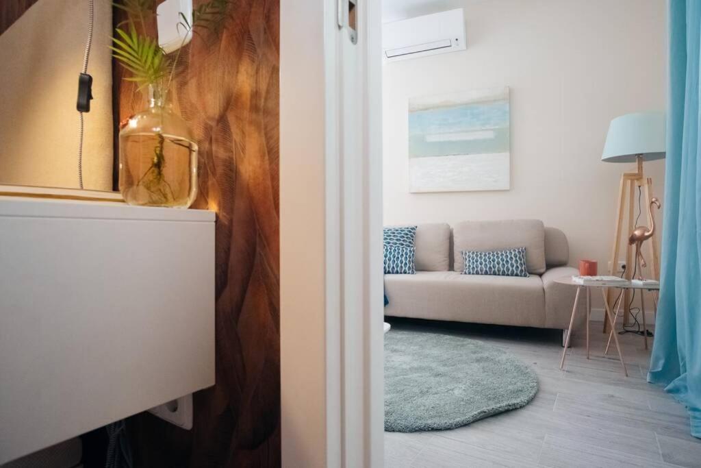Homeabout Calle Toledo Apartment I Madrid Bagian luar foto